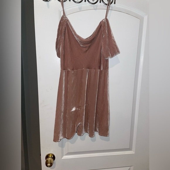 Reformation Lorraine Velvet Silk Mini Dress 💗 Sz 4 - Picture 12 of 16